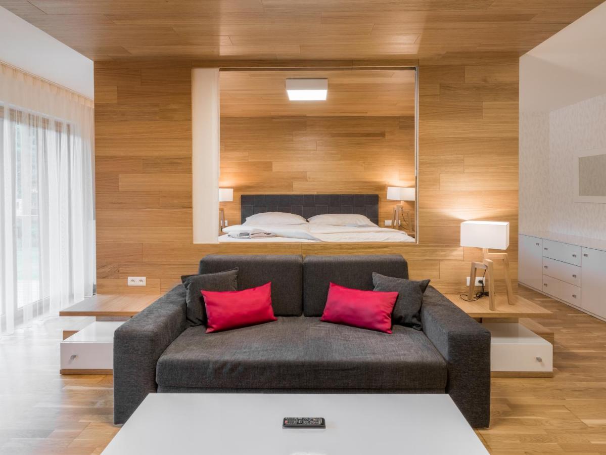 Suites And Apartments Medvedin Špindlerŭv Mlýn Ngoại thất bức ảnh