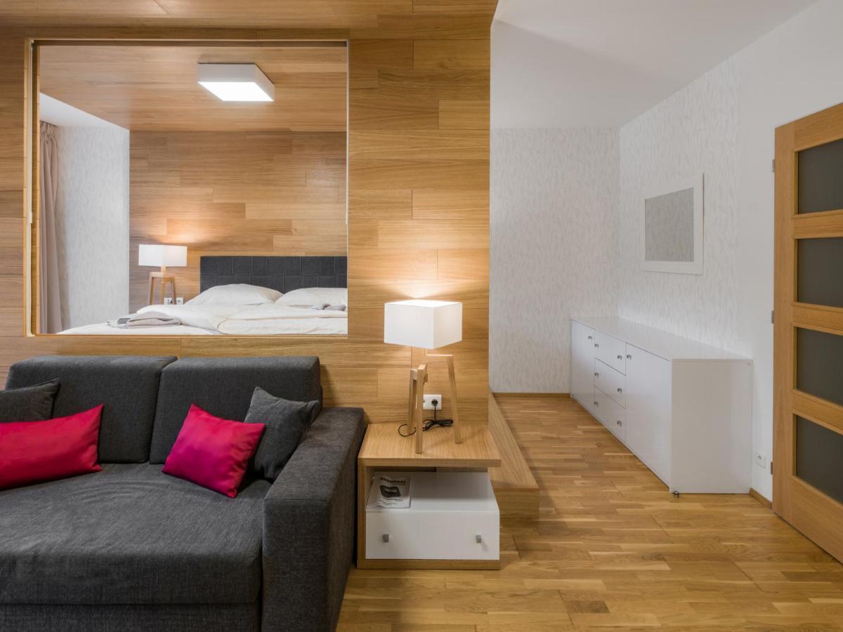 Suites And Apartments Medvedin Špindlerŭv Mlýn Ngoại thất bức ảnh